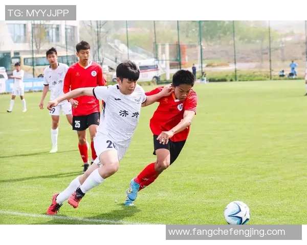 足球服绝杀瞬间揭秘球场上的英雄与荣耀交织的故事